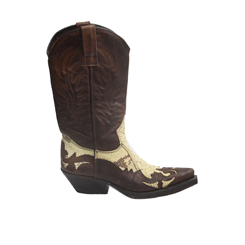 Camperos-Texan-style-boots_NORMAL_3321