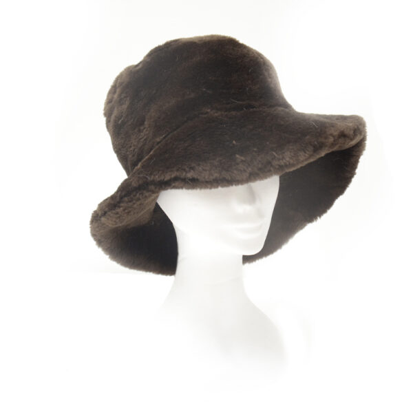Cappelli-pelliccia-ecologica-Faux-fur-hats_NORMAL_1713