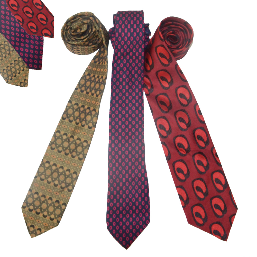 Cravatte-in-seta-Silk-ties_NORMAL_2062