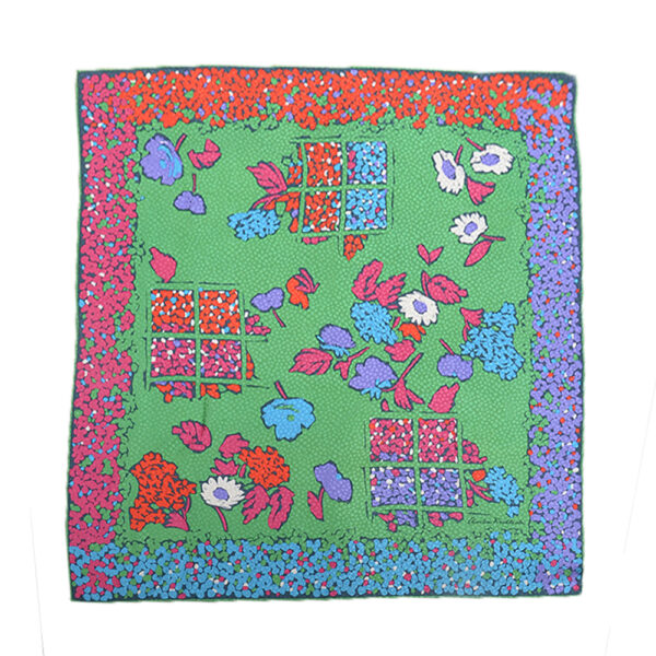 Foulard-di-seta-tema-floreale-Floral-theme-silk-scarves_NORMAL_897