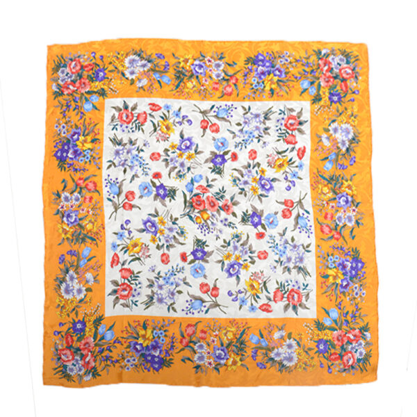 Foulard-di-seta-tema-floreale-Floral-theme-silk-scarves_NORMAL_901